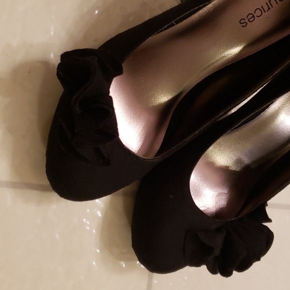 High heels - Picture 2 of 4